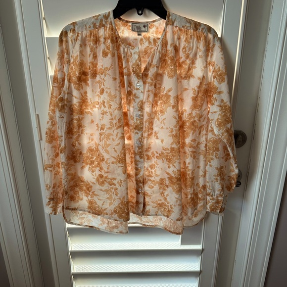 Millie Resort & Travel XXS button down cotton blouse, warm clay/orange floral - Picture 1 of 6